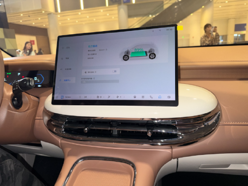 SGMW’s compact EV Binguo Pro opens pre-sales from 8,500 USD with 403 km range