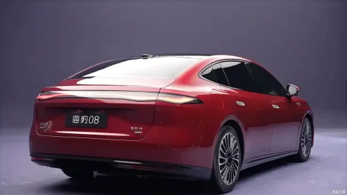 BYD, BYD Seal, BYD Seal 08 DM-p PHEV debuts with 300 km WLTC pure electric range