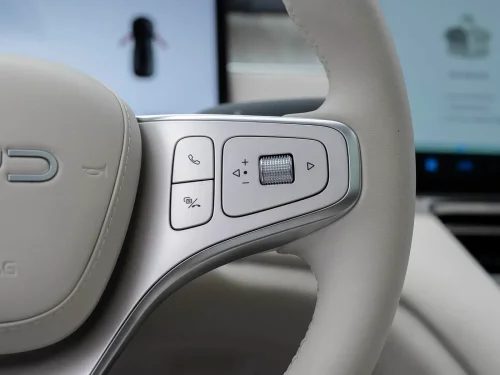 BYD Seal 08 DM-p PHEV debuts with 300 km WLTC pure electric range