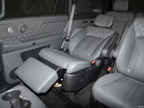 GWM’s Wey V9X flagship PHEV SUV opens pre-sales, EV and HEV scheduled this year