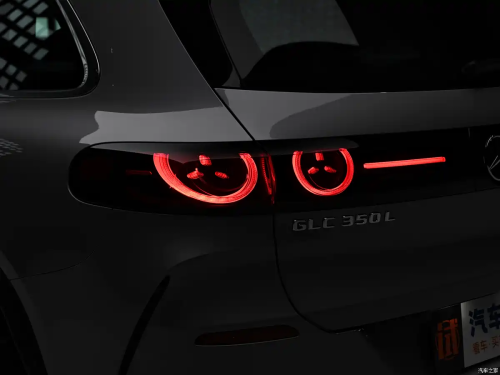 Mercedes-Benz GLC EV’s long wheelbase version debuts in China with S-Class air suspension and 700 km+ range