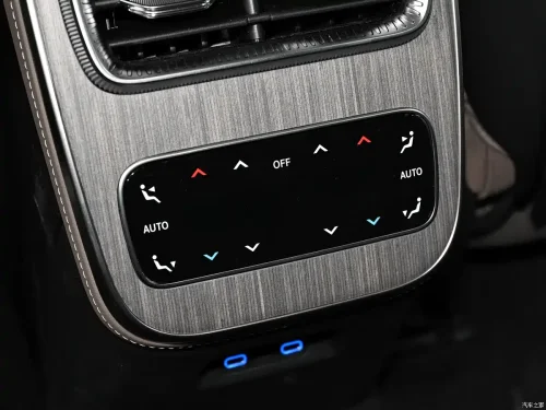 Mercedes-Benz GLC EV’s long wheelbase version debuts in China with S-Class air suspension and 700 km+ range