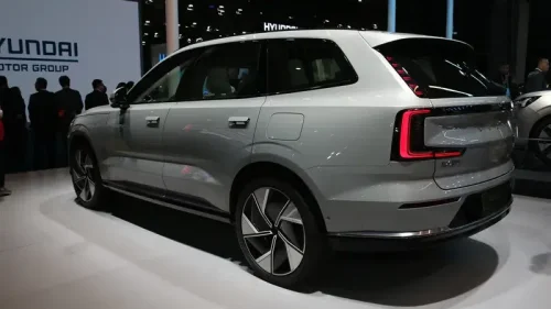 Volvo to unveil China-made EX90 and ES90 EVs at 99th anniversary event on April 15