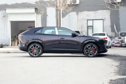 Mazda launches new version of the CX-6e ahead of 2026 Beijing Auto Show, EV &amp; EREV from 20,500 USD