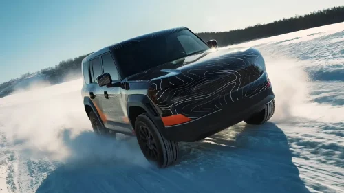 Chinese GAC teases the new off-road SUV with PHEV system