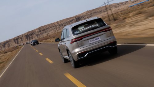 Geely Monjaro i-HEV traditional hybrid SUV launches in China, 4.75 L/100 fuel consumption