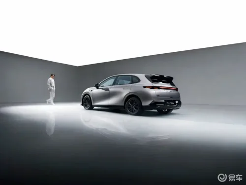 Leapmotor B05 Ultra arrives at China dealers with 180 kW motor, sales begin in April