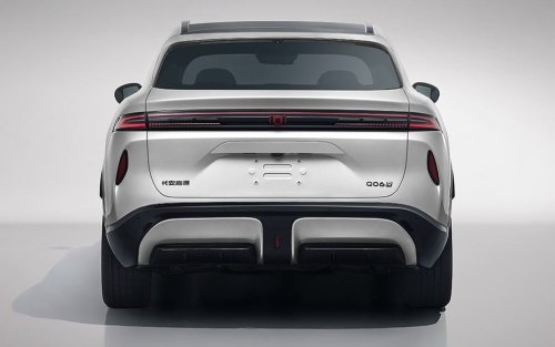 SUV, Changan Nevo Q06 SUV with 800V dual-rear motor EV and EREV options spotted in regulatory filings