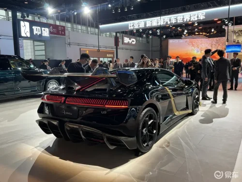 BYD’s Yangwang debuts special versions of U8L SUV and U9 Xtreme supercar at 2026 Beijing Auto Show in China