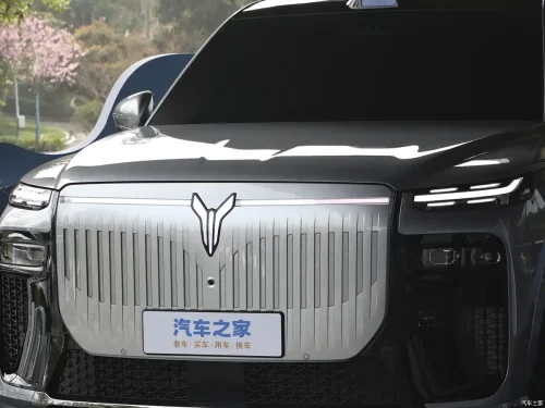 Dongfeng’s Voyah Debuts Taishan X8 SUV with latest Huawei HarmonyOS, 800V PHEV and EV trims