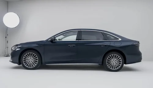 Geely Galaxy Starshine 7 opens presales at 15,600 USD with 5.4 s AWD performance in China