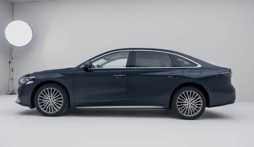 Geely Galaxy Starshine 7 opens presales at 15,600 USD with 5.4 s AWD performance in China