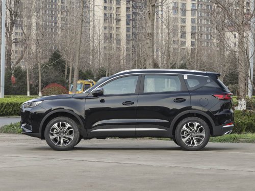 Chery launches Tiggo 7L with 147 kW turbo and 2720 mm wheelbase starting 10,900 USD as Tiggo 7 refresh trails