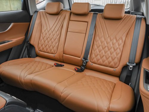 Chery launches Tiggo 7L with 147 kW turbo and 2720 mm wheelbase starting 10,900 USD as Tiggo 7 refresh trails