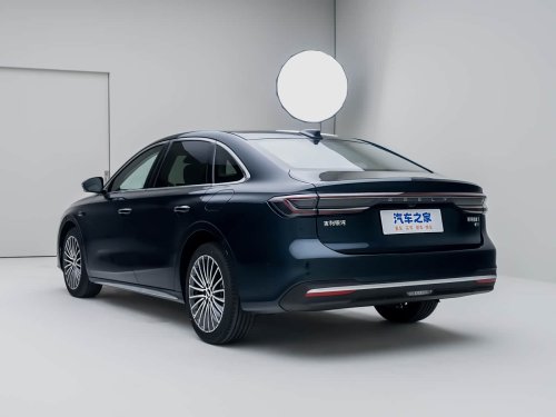 Geely, AWD, Geely Galaxy Starshine 7 opens presales at 15,600 USD with 5.4 s AWD performance in China
