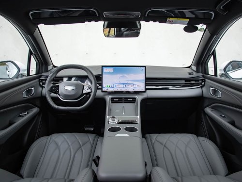 Geely Boyue EREV SUV launched with 375 km EV range, 30–80% in 15 min charge, from 14,900 USD