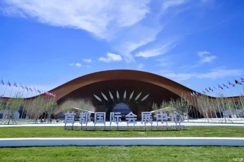 2026 Beijing Auto Show: 1,451 cars across 380,000 sqm, world’s largest auto show