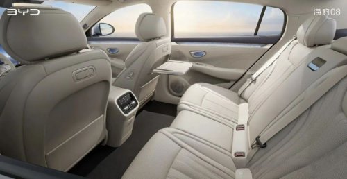 BYD unveils Seal 08 flagship cabin with flash charging ahead of launch