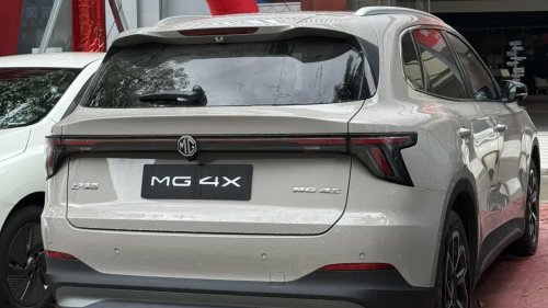 MG, SUV, Battery, MG 4X electric SUV with liquid-solid battery reached dealers in China