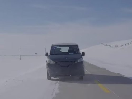 Reborn with off-road hybrid tech: Next-gen Nissan NV200 spotted in China