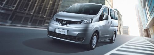 Reborn with off-road hybrid tech: Next-gen Nissan NV200 spotted in China