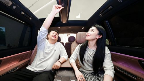 NIO, SUV, Nio ES9 started sales in China as 5.4-meter SUV with steer-by-wire at 57,470 USD with BaaS
