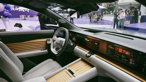 AUDI E7X electric SUV starts sales in China at 39,795 USD to rival the Xiaomi YU7