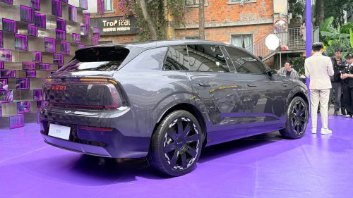 AUDI E7X electric SUV starts sales in China at 39,795 USD to rival the Xiaomi YU7