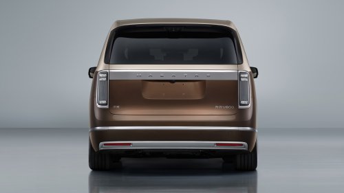 Rolls-Royce, ‘Rolls-Royce from Temu’ revealed in China: Maextro V800 is a massive 5.5 meter long MPV weighing 3.2 tons