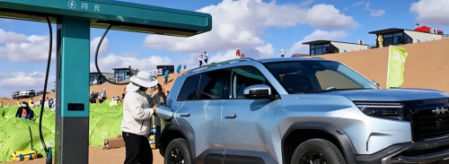 BYD, BYD proves flash charging at remote desert site as network tops 5,715 stations in China