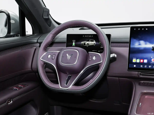 SUV, Voyah Taishan X8 five-seater SUV officially launches in China, starting from 43,100 USD