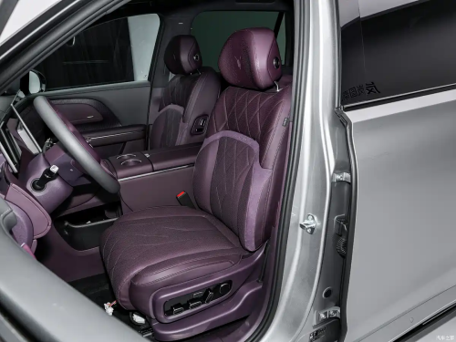 Voyah Taishan X8 five-seater SUV officially launches in China, starting from 43,100 USD