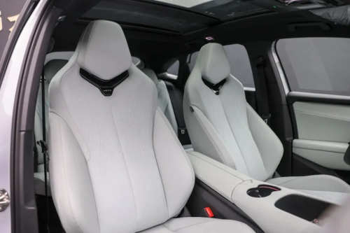 Volkswagen launches ID. Unyx 07 in China: co-developed with Xpeng, starting at 16,200 USD