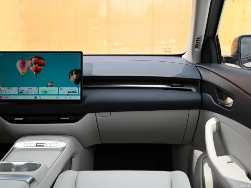 MG launches compact electric SUV MG 4X in China, starting from 13,600 USD