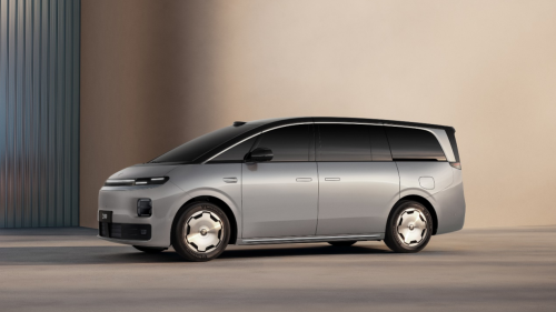 Leapmotor’s first MPV D99 interior debuts at 2026 Greater Bay Area International Auto Show