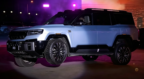 BYD and Huawei show off three‑wheel driving systems in China’s SUV tech war