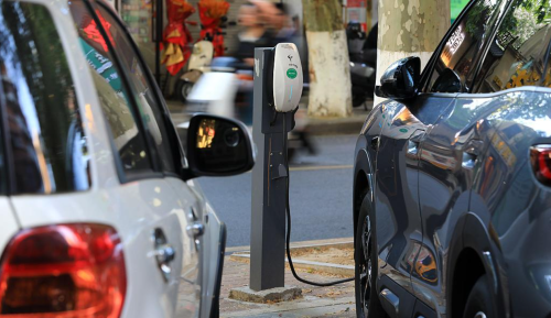 China investigates EV OTA range cuts: owners say 500 km drops below 300 km