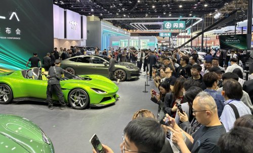 BYD, BYD under pressure as sales fall for eighth straight month in April despite record overseas deliveries