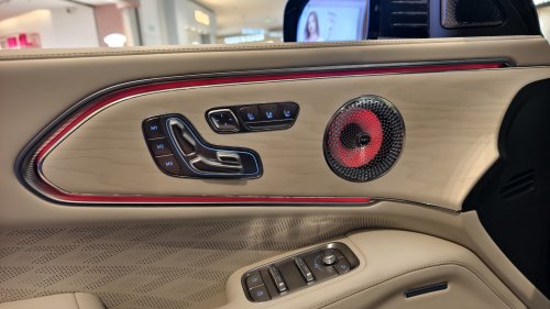 Sunday China Drive | Zeekr 8X Ultra Plus tested with 885 hp hybrid, Europe entry late 2026