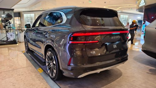 Sunday China Drive | Zeekr 8X Ultra Plus tested with 885 hp hybrid, Europe entry late 2026