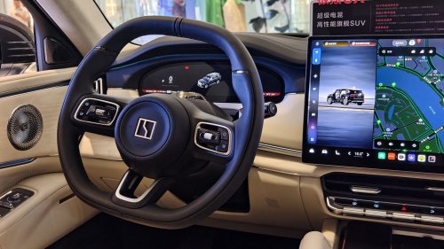 Sunday China Drive | Zeekr 8X Ultra Plus tested with 885 hp hybrid, Europe entry late 2026