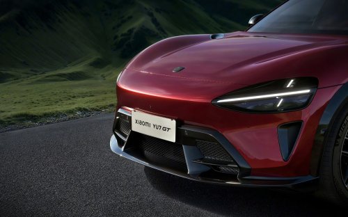 Xiaomi, Tesla, SUV, Crimson Red Xiaomi YU7 GT vs Tesla Plaid: new official images show 990 hp Nürburgring‑tuned SUV