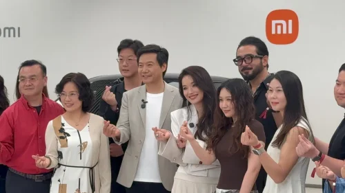 Xiaomi founder Lei Jun delivered six YU7 GT crossovers to the first clients