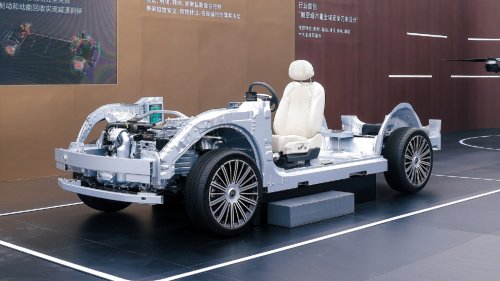 Xpeng GX flagship full-size SUV launched in China at 41,060 USD