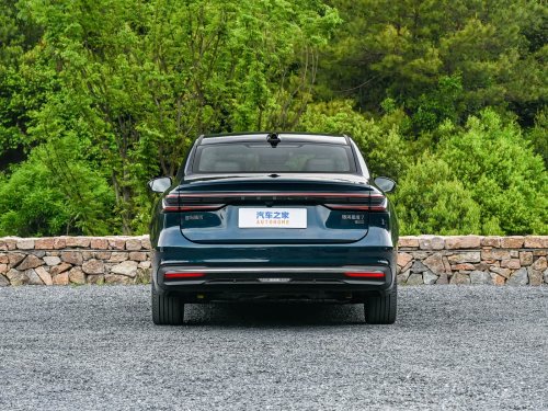 Geely Galaxy Starshine 7 launched with 312 kW and 220 km EV range, from 14,500 USD in China