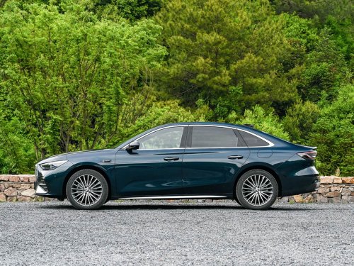 Geely Galaxy Starshine 7 launched with 312 kW and 220 km EV range, from 14,500 USD in China