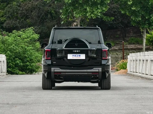BYD’s Denza B5/B8 Flash‑Charge Editions launched with YunNian‑P Ultra suspension, from 43,900 USD in China