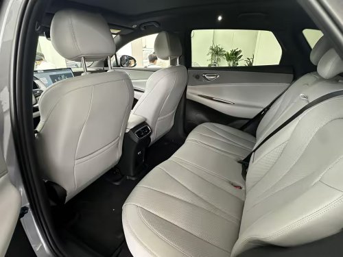 BYD Sealion 06 DM-i arrives at dealerships ahead of 26 May launch with up to 310 km EV range