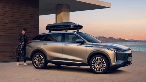 Omoda, Exeed EX6 crossover broke cover as the updated Omoda 9