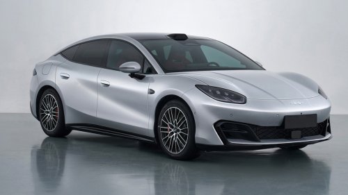 BYD FCB Formula S liftback and Formula S GT wagon are ready for China